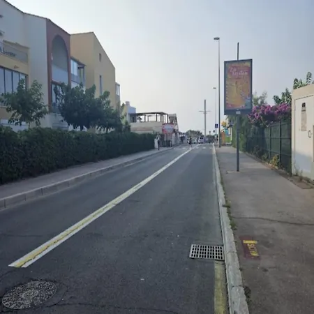 - Terrasses De La Apartman