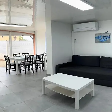 - Terrasses De La Agde