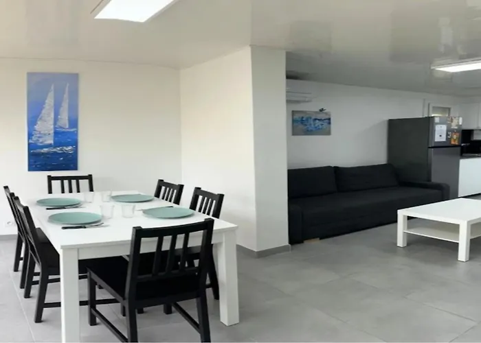 - Terrasses De La Апартаменты