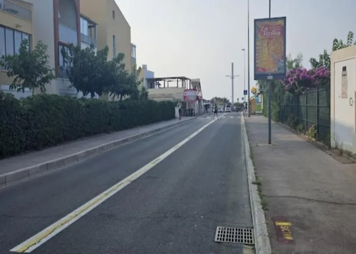 - Terrasses De La Апартаменты