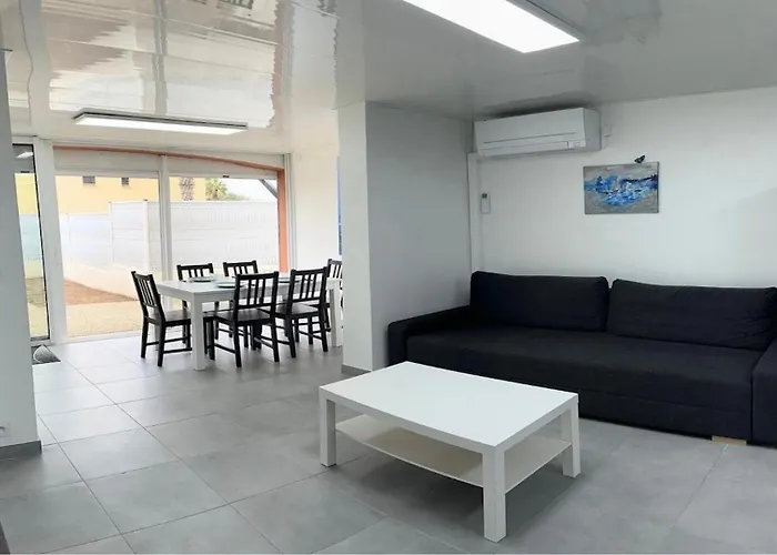 - Terrasses De La Агд